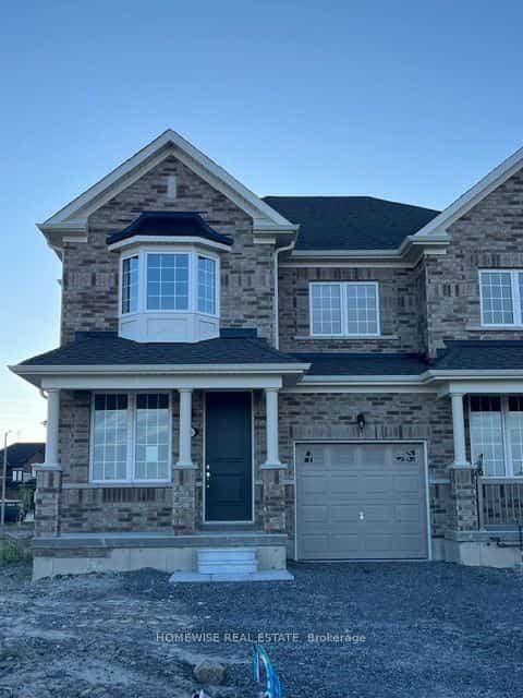 698 Latimer Way, Peterborough, ON K9K 0H4