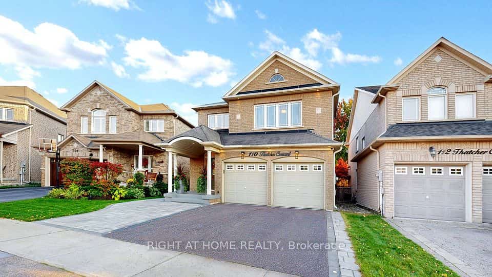 110 Thatcher Crescent, East Gwillimbury, ON L9N 0B9