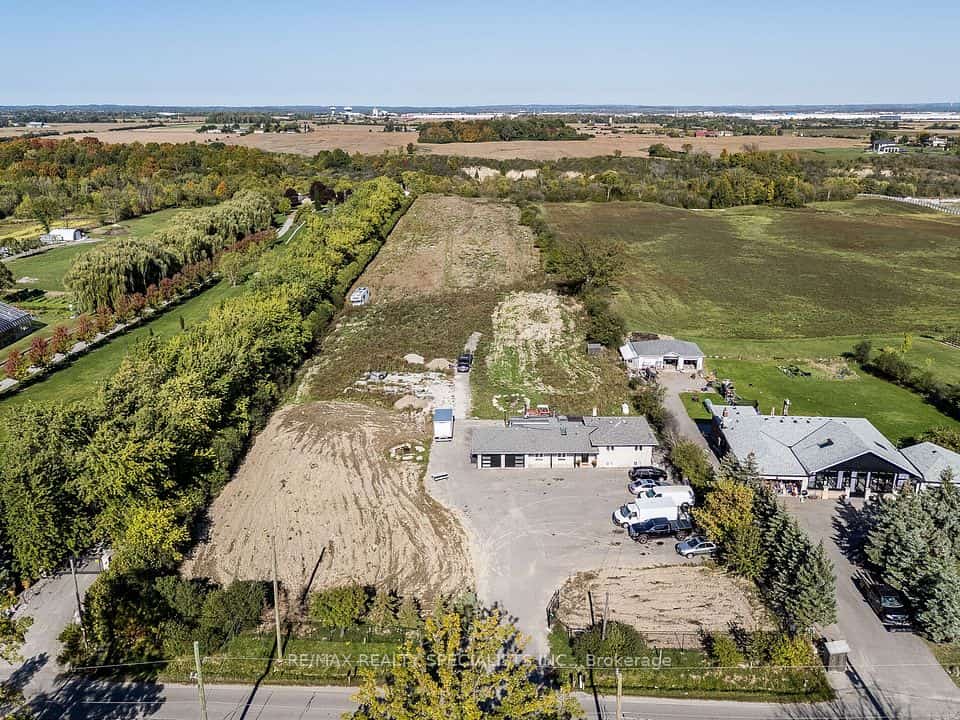 13207 Centreville Creek Drive, Caledon, ON L7C 3B8
