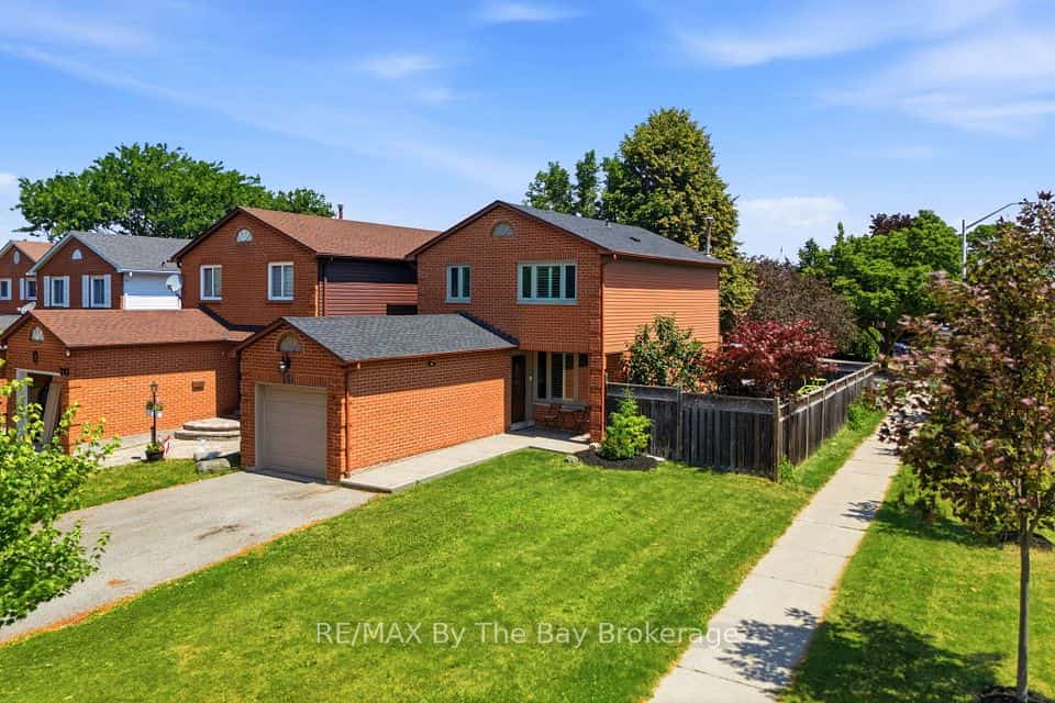 291 Woodlawn Crescent, Milton, ON L9T 4V8