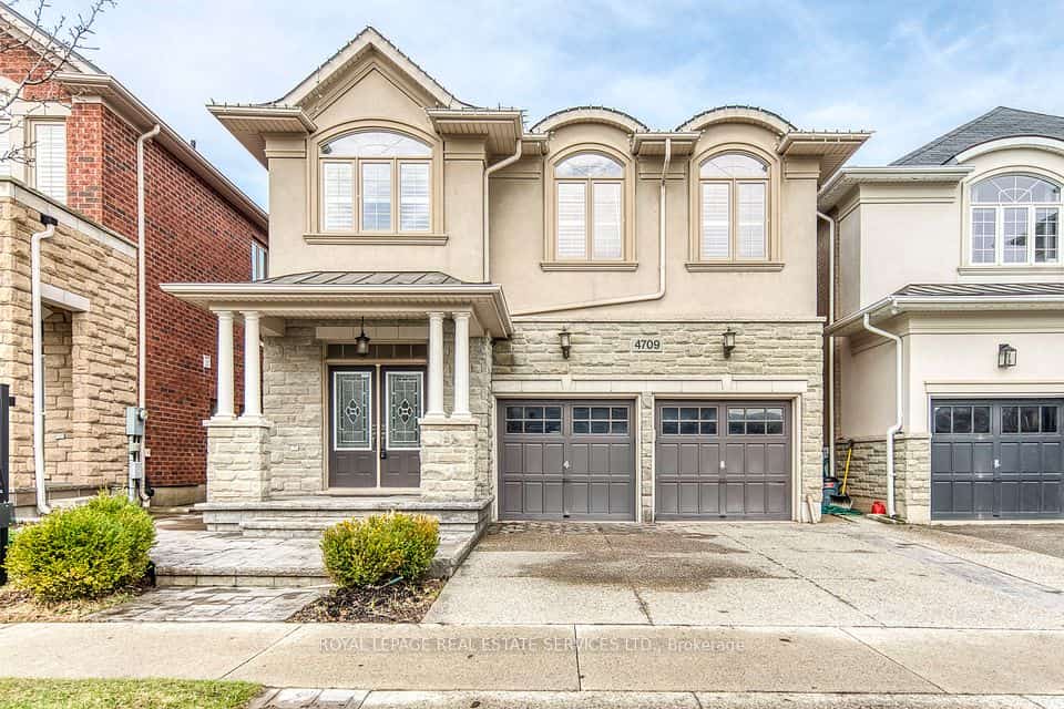 4709 Irena Avenue, Burlington, ON L7M 0K2