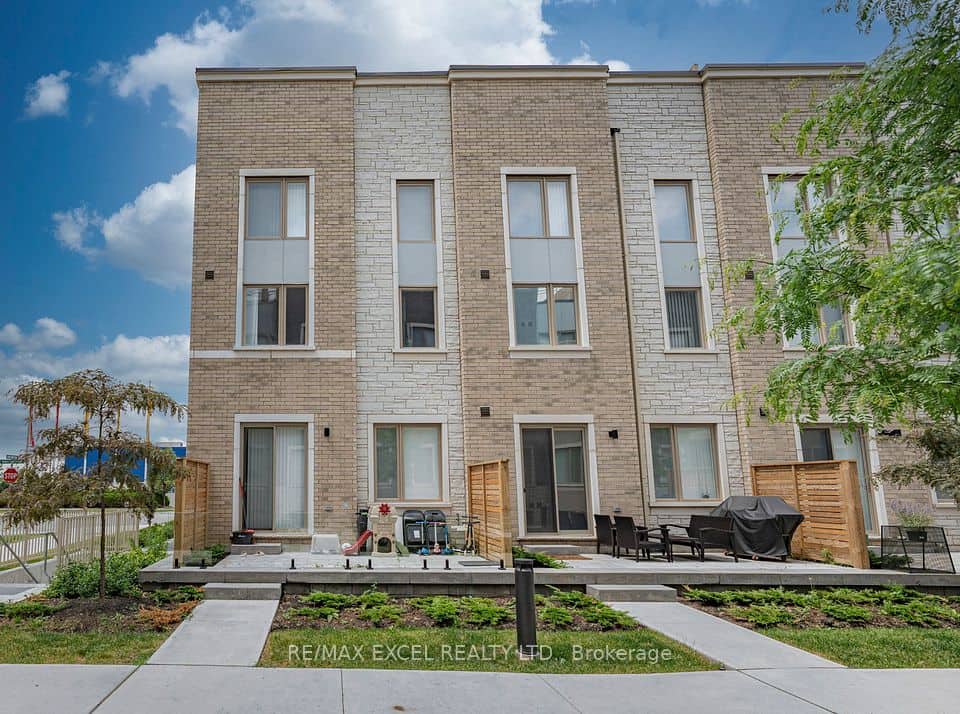 3 Mable Smith Way, Vaughan
