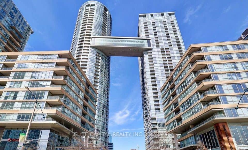 21 Iceboat Terrace, Toronto