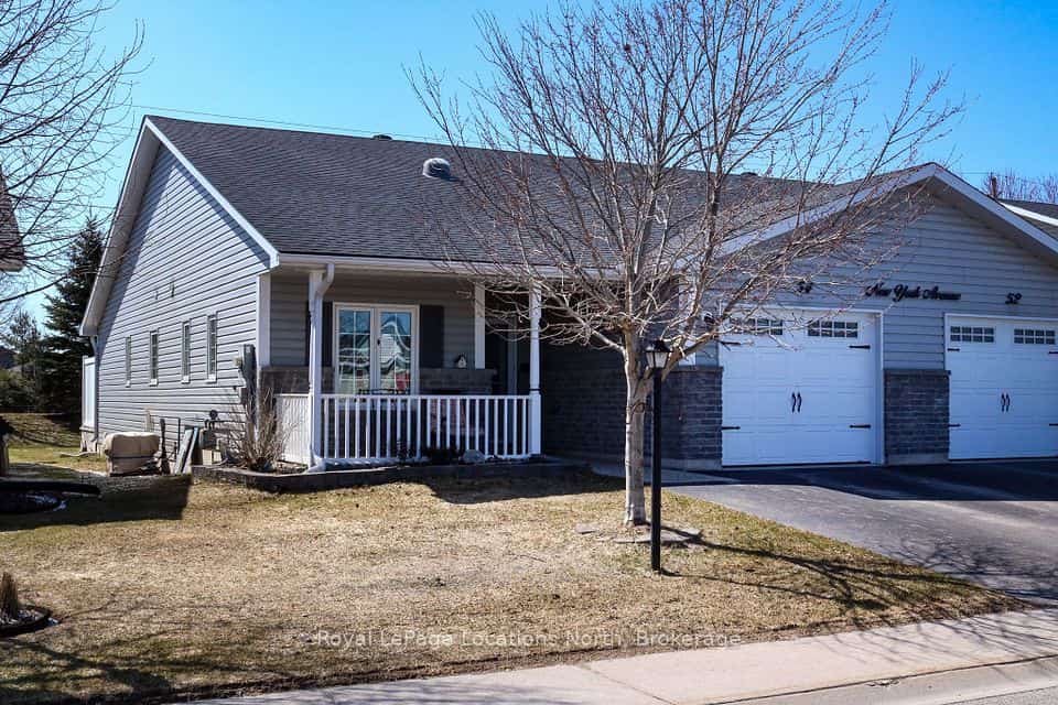 54 New York Avenue, Wasaga Beach, ON L9Z 3A8
