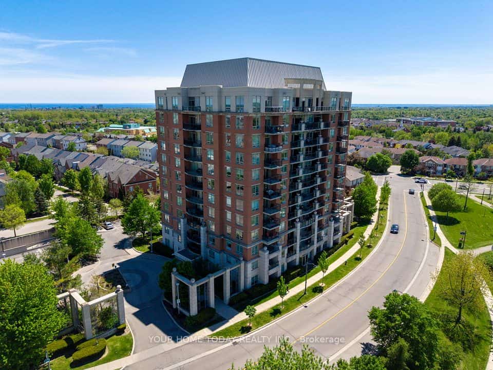 2325 Central Park Drive #705, Oakville, ON L6H 0E2