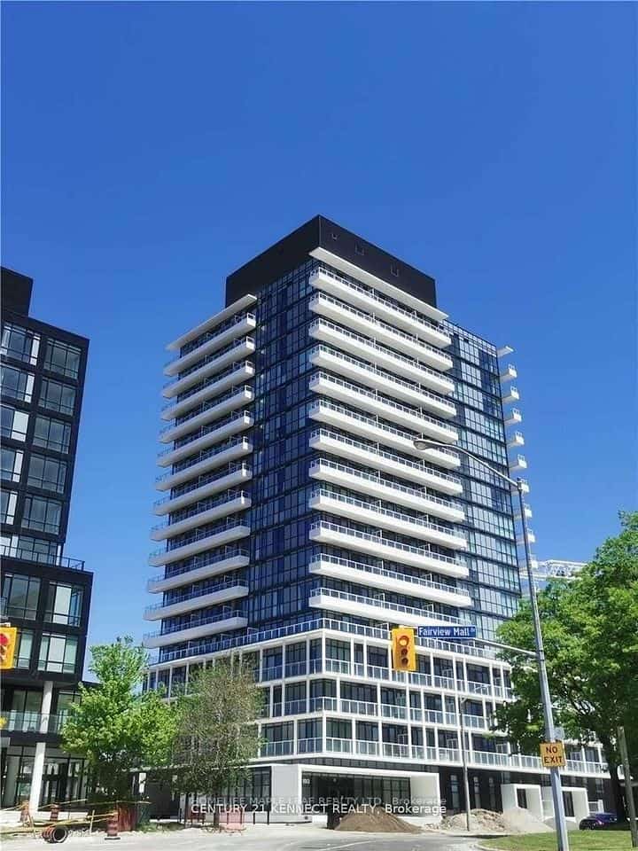 180 Fairview Mall Drive N #308, Toronto, ON M2J 0G4