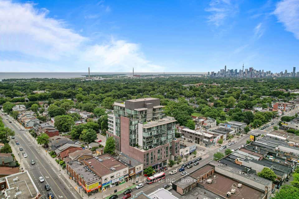 2055 Danforth Avenue #903, Toronto, ON M4C 1J8