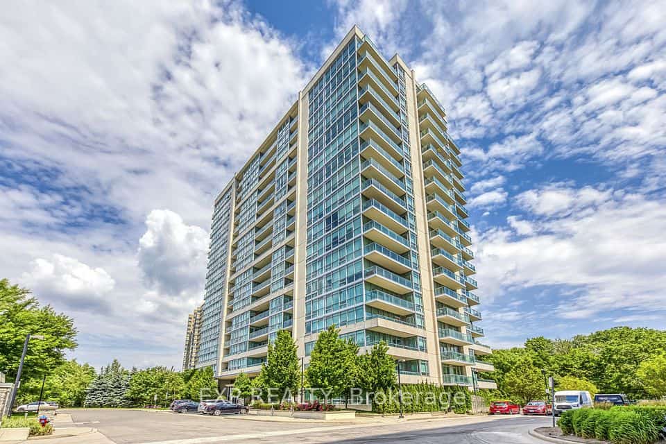 1055 Southdown Road #905, Mississauga, ON L5J 0A3