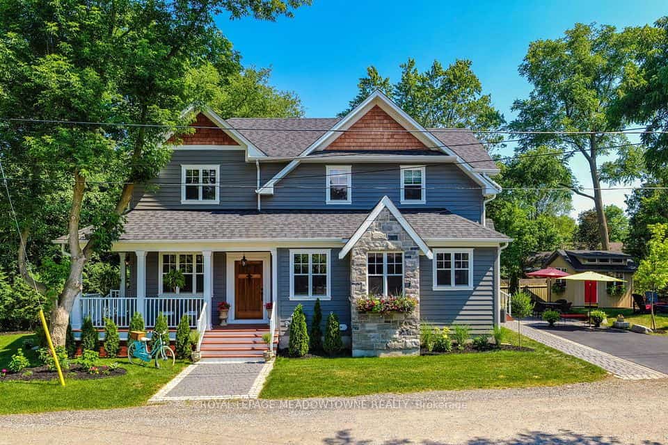 2 Bennett Place, Halton Hills, ON L7G 2X7
