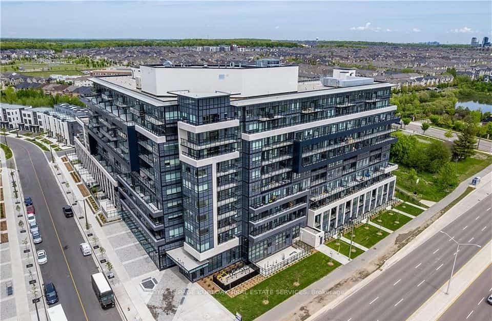 395 Dundas Street W #801, Oakville, ON L6M 5R8