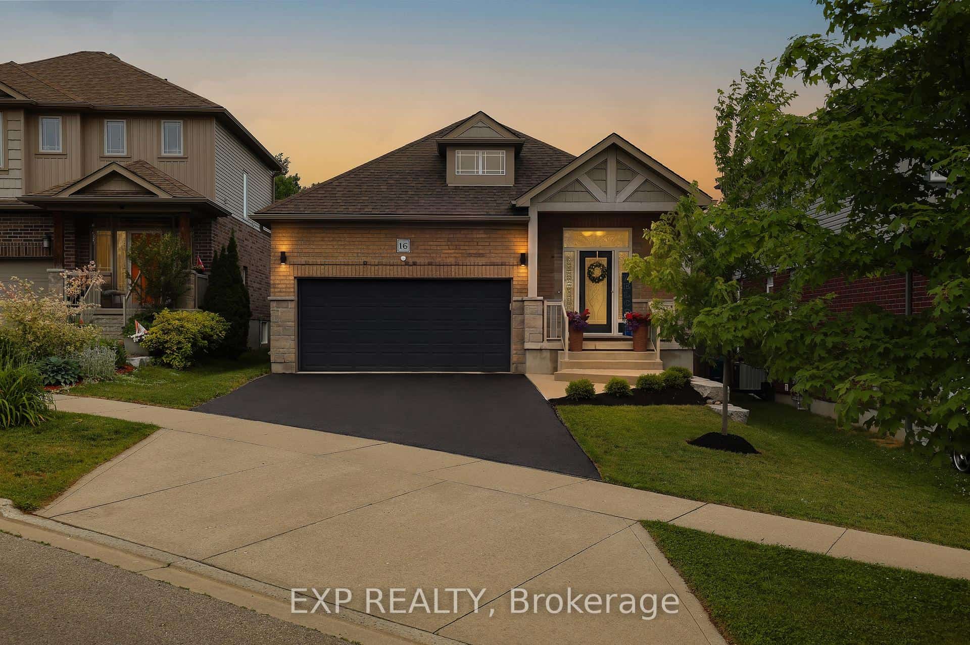 16 Gouda Place, Cambridge, ON N1P 0B1