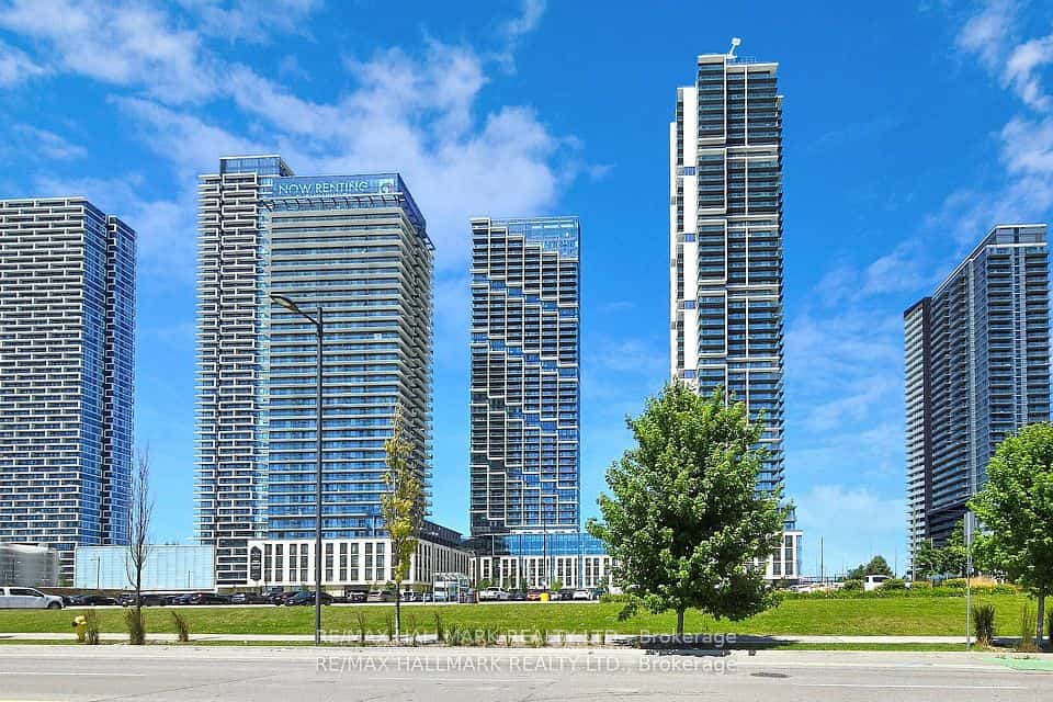 1000 Portage Parkway N #3302, Vaughan, ON L4K 0L1