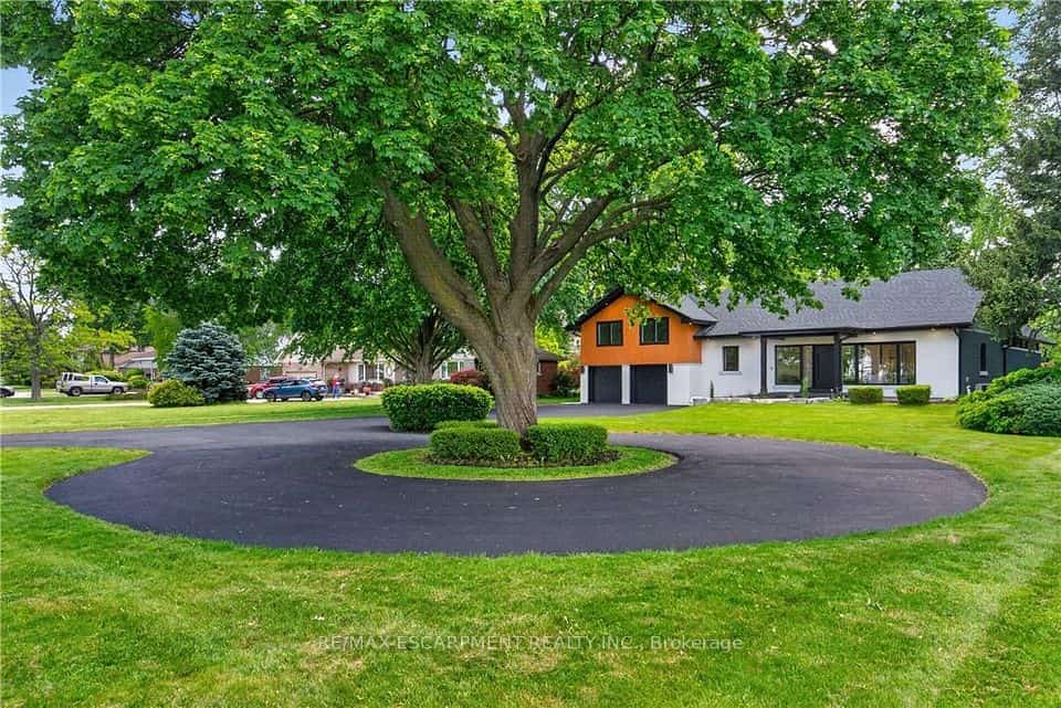 274 Mountain Brow Boulevard, Hamilton, ON L8T 1A6
