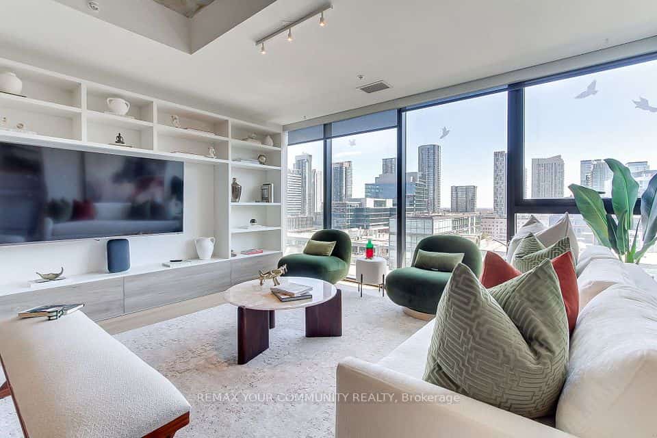 629 King Street #1224, Toronto, ON M5V 0G9