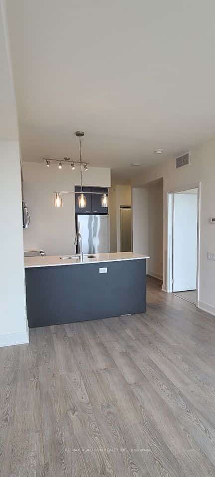 30 Roehampton Avenue #2907, Toronto, ON M4P 0B9