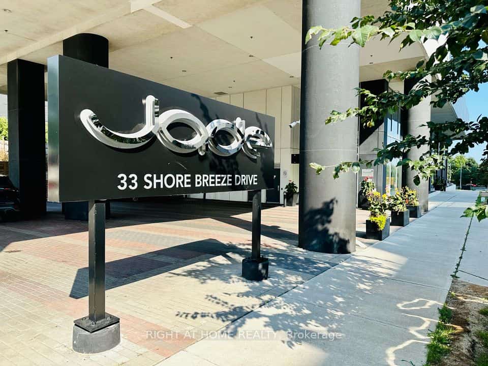 33 Shore Breeze Drive #504, Toronto, ON M8V 0G1