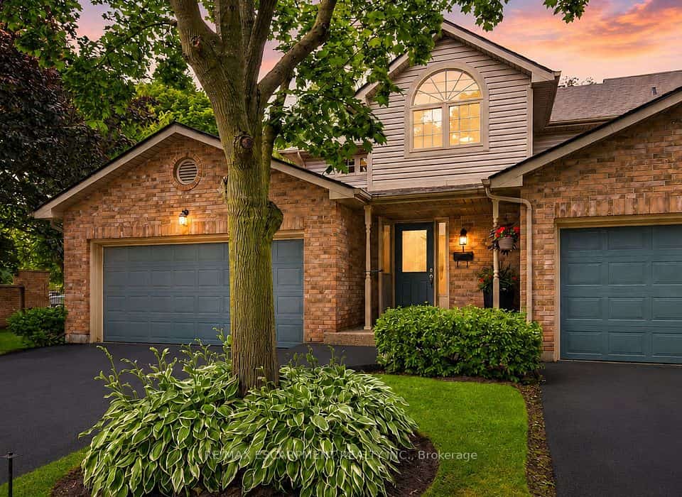 3333 New Street #1, Burlington, ON L7N 1N1