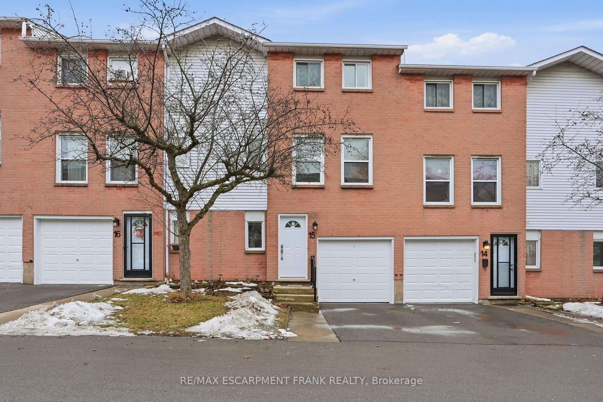 1255 Upper Gage Avenue #15, Hamilton, ON L8W 3C7