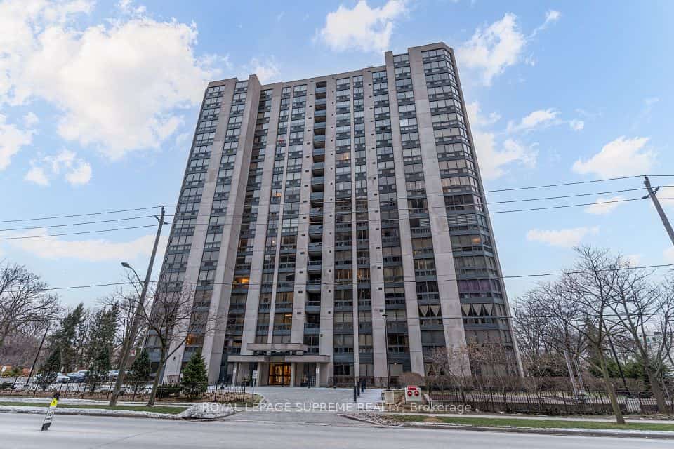 Pavilion Del Sol, Toronto