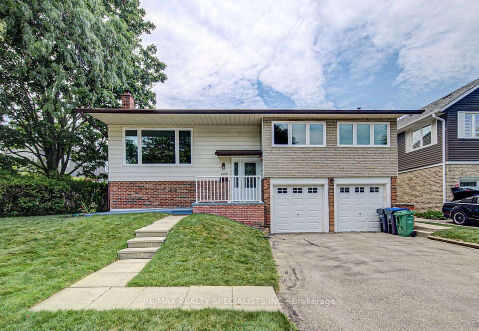 2485 Council Ring Road, Mississauga, ON L5L 1E8