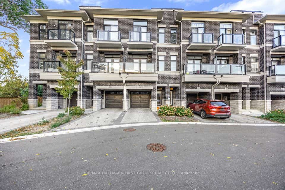 3034 Islington Avenue, Toronto, ON M9L 0A6