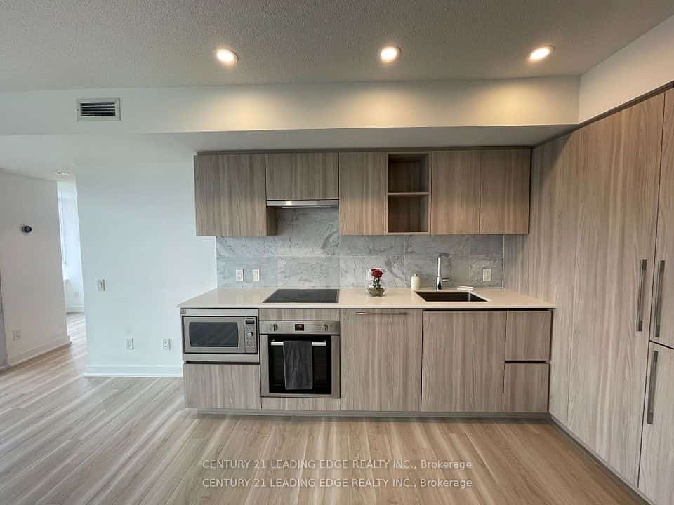 17 BATHURST Street #1502, Toronto, ON M5V 1A5
