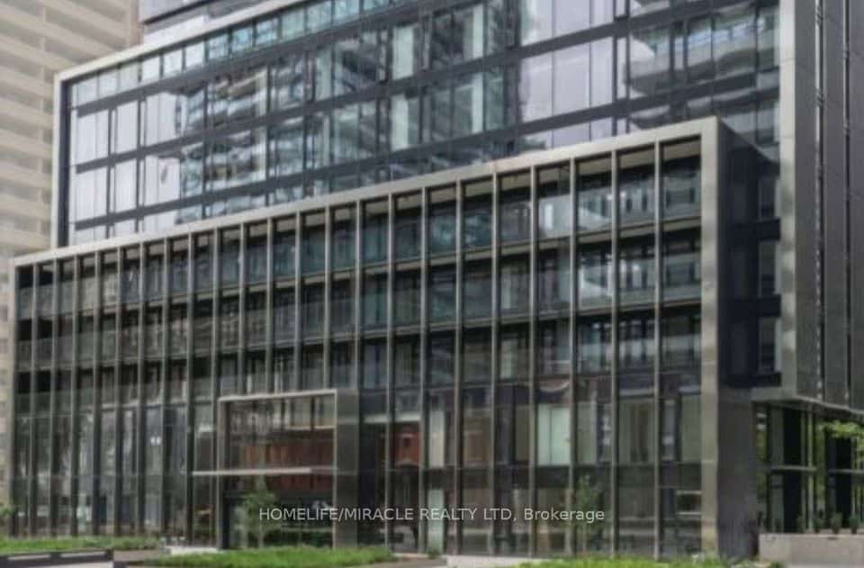 55 Charles Street E #3505, Toronto, ON M4Y 0J1