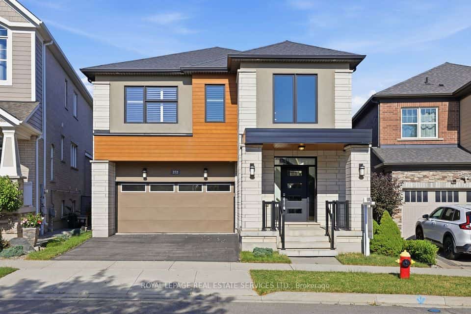 272 Wisteria Way, Oakville, ON L6M 1L3