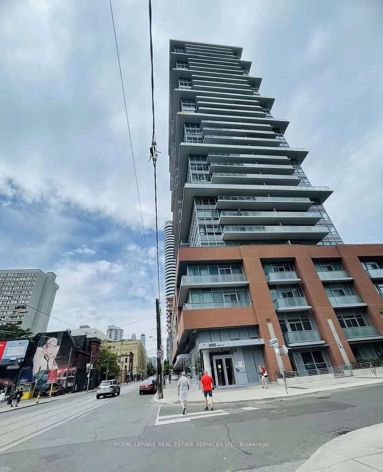 365 Church Street #1913, Toronto, ON M5B 0B5