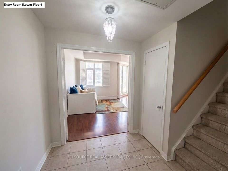 550 Front Street W #411, Toronto, ON M5V 3N5