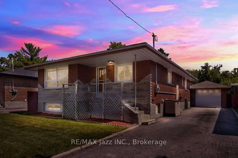217 Annis Street, Oshawa, ON L1H 3P7