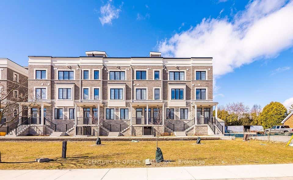 383 Dundas Street E #76, Hamilton, ON L8B 1X6
