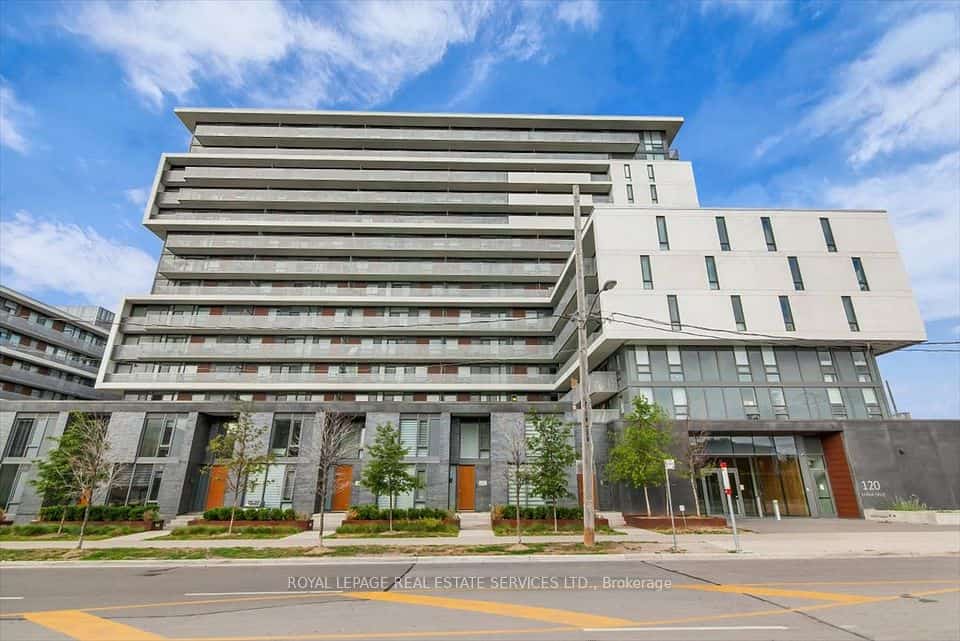 120 Varna Drive #401, Toronto, ON M6A 0B3