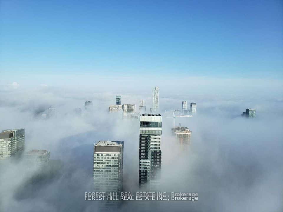 388 Yonge Street #7401, Toronto, ON M5B 0A4