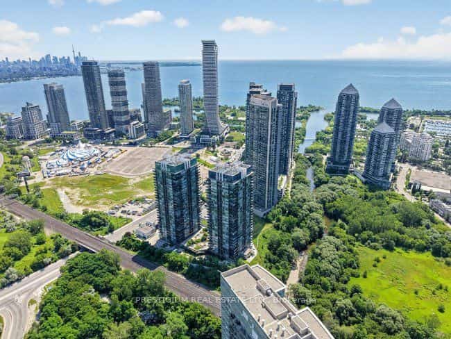 88 Park Lawn Road #1908, Toronto, ON M8Y 0B5