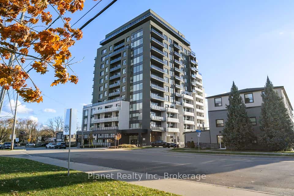 71 Wyndham Street S #712, Guelph, ON N1E 5R3
