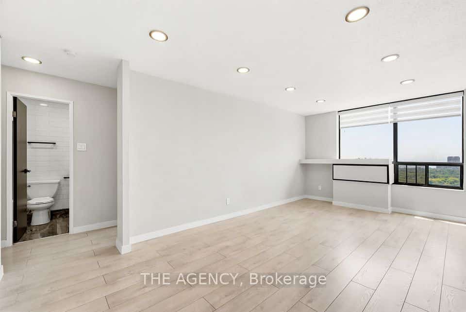 2350 Dundas Street W #2911A, Toronto, ON M6P 4B1