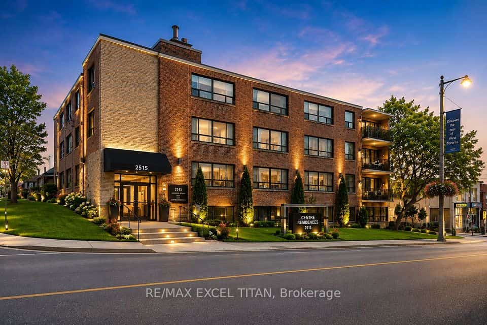 2507 Eglinton Avenue W #304, Toronto, ON M6M 1S9