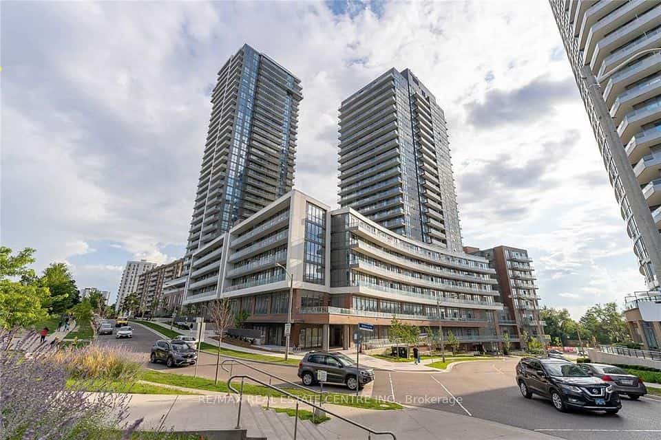 36 Forest Manor Road #722, Toronto, ON M2J 1M1