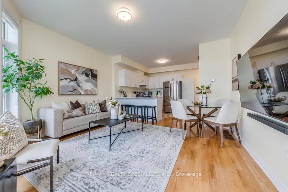 57 Armdale Road, Mississauga