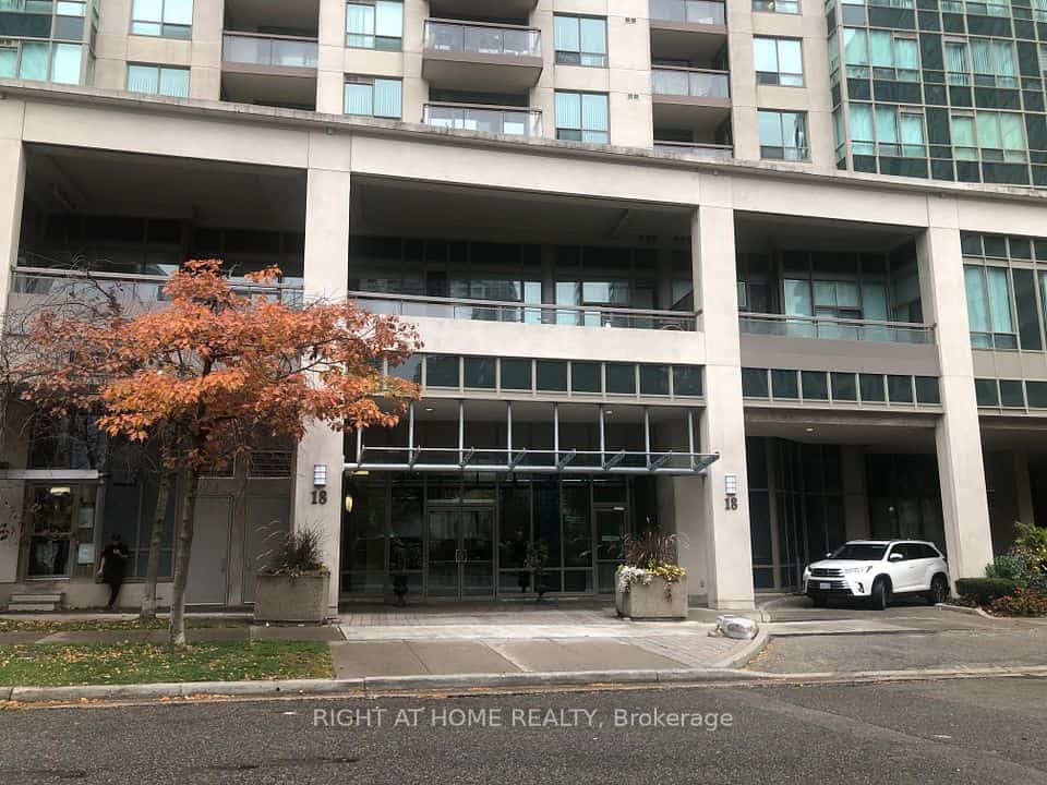 18 Parkview Avenue #603, Toronto, ON M2N 7H7
