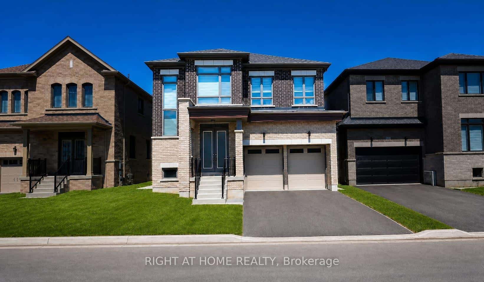 816 Apple Terrace, Milton, ON L9E 2C3