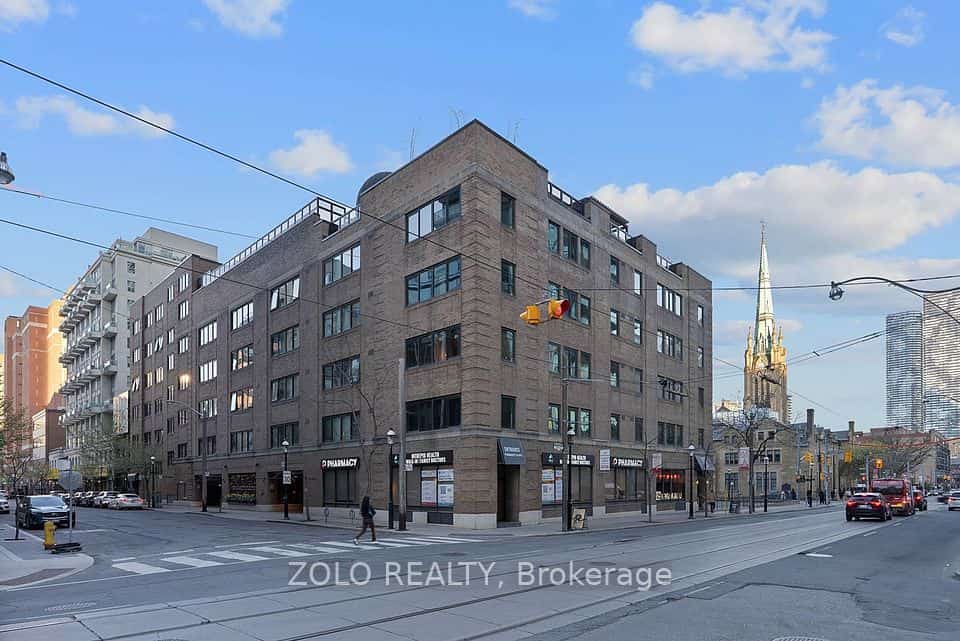 55 Lombard Street #302, Toronto, ON M5C 2R7