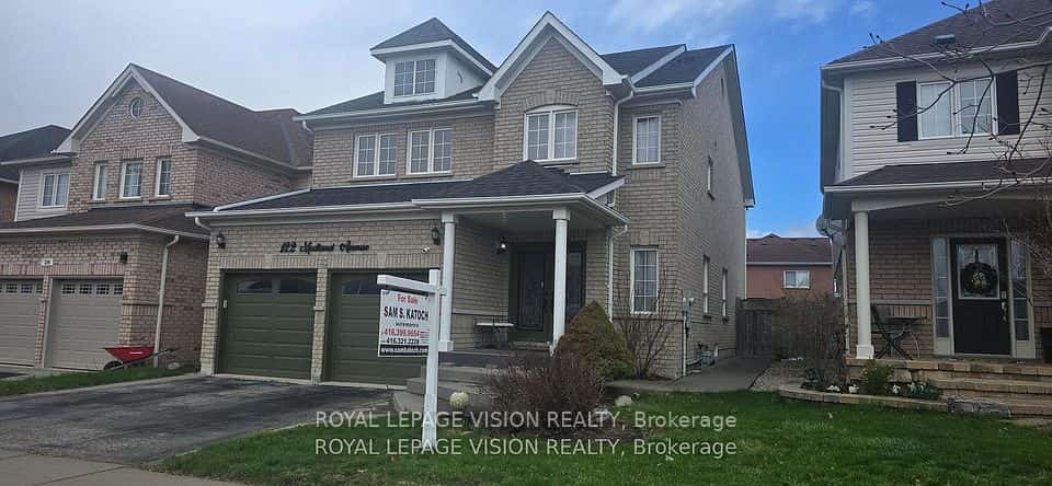 122 Medland Avenue, Whitby, ON L1P 1W7