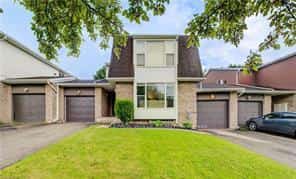 19 Hillbrook Crescent, Kitchener, ON N2N 1J4