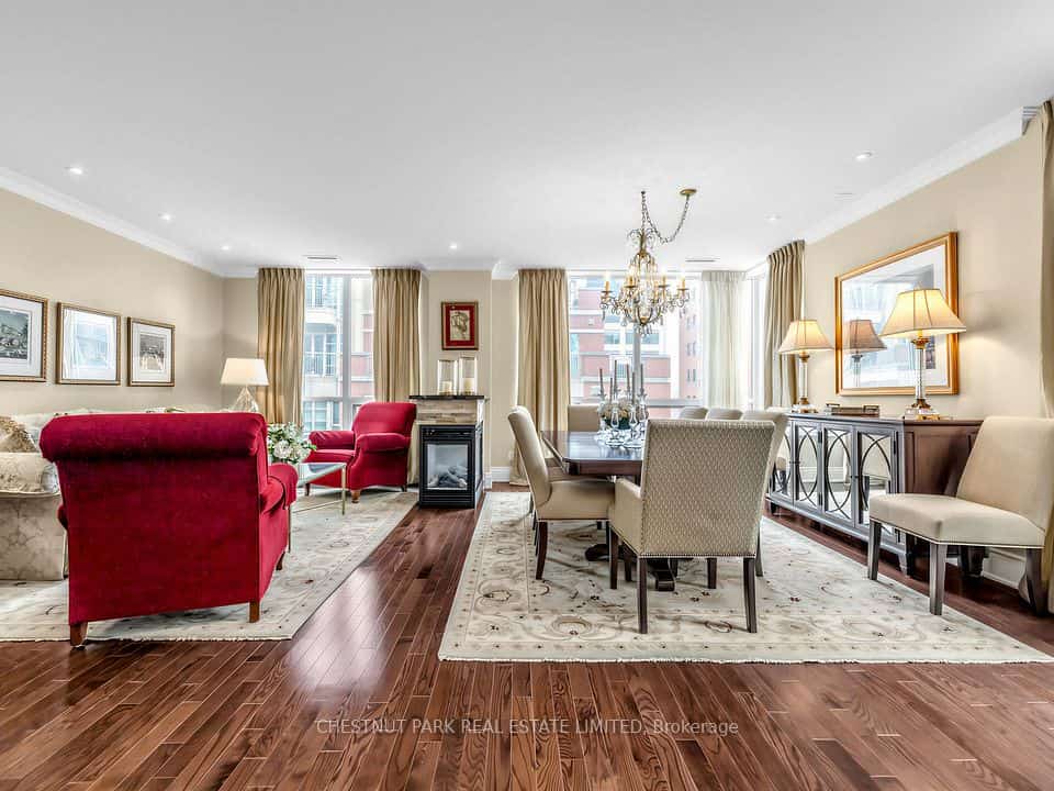 55 Delisle Avenue #901, Toronto, ON M4V 1S8