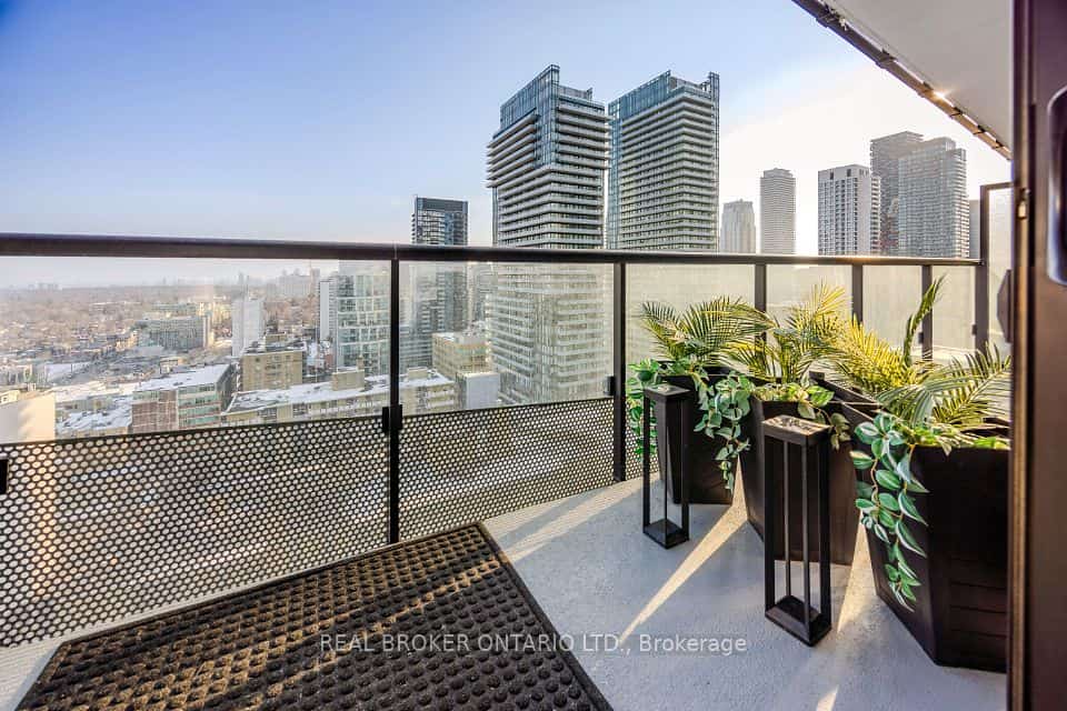 127 Broadway Avenue #2101S, Toronto, ON M4P 1V4