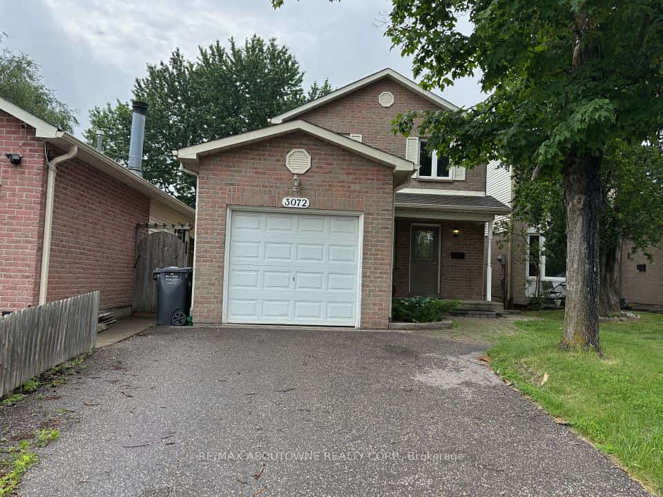 3072 Patrick Crescent, Mississauga, ON L5N 3G5