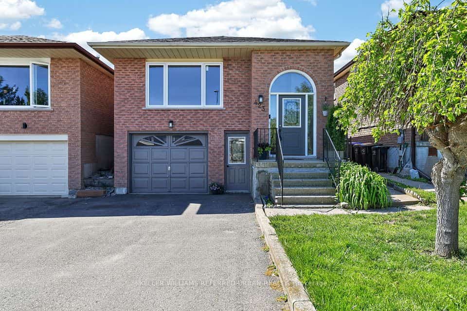 423 Britannia Avenue, Bradford West Gwillimbury, ON L3Z 2C8