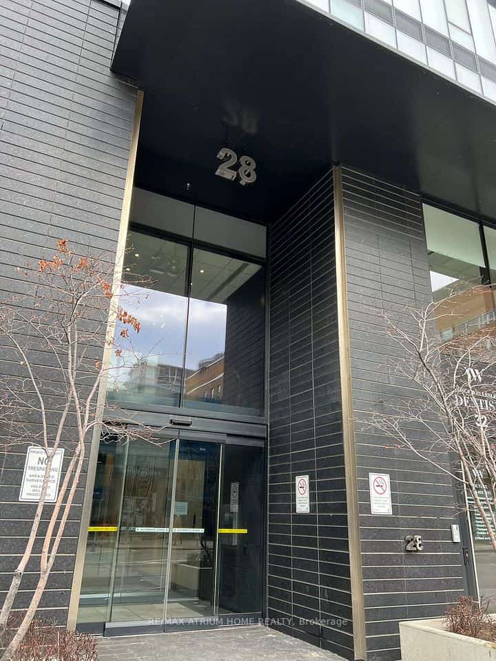 28 Wellesley Street E #3105, Toronto, ON M4Y 1G3